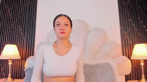 Snapshot of jaslyn__smith chatting on July 1, 5:23 pm Jaslyn online show from July 1, 5:23 pm