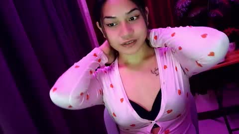 Snapshot of jasmine_arousal chatting on June 3, 1:52 am JASMINE online show from June 3, 1:52 am