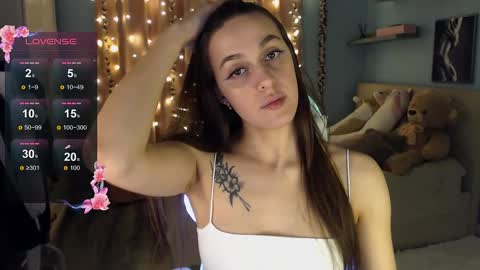 Snapshot of jasmine_doll_ chatting on January 28, 9:19 pm Jasmine online show from January 28, 9:19 pm