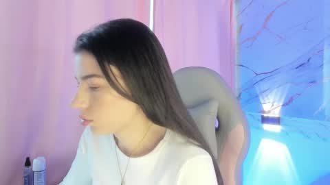 Snapshot of jasmine_hyper_1 chatting on February 15, 6:12 pm Jas online show from February 15, 6:12 pm