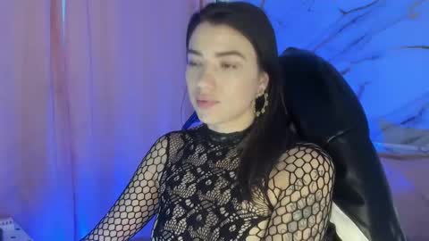 Snapshot of jasmine_hyper_1 chatting on February 27, 9:14 pm Jas online show from February 27, 9:14 pm