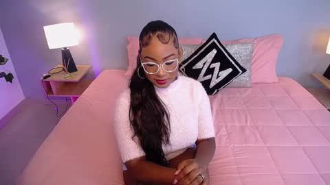 Snapshot of jasminecampbell chatting on February 15, 2:00 pm Instagram jasminecampbell1 online show from February 15, 2:00 pm