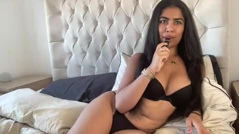 Jasmine Fox  online show from July 9, 6:12 pm