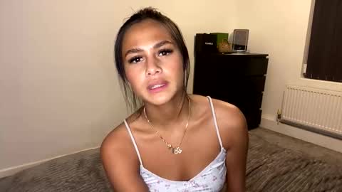 Jasmine online show from April 21, 8:12 pm