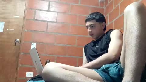 Snapshot of jason_bless1 chatting on September 21, 11:17 pm JASON BLESS1 online show from September 21, 11:17 pm