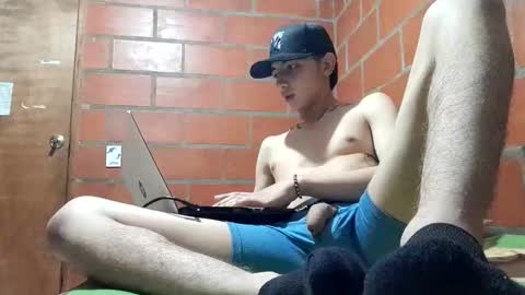 Snapshot of jason_bless1 chatting on November 28, 12:24 am JASON BLESS1 online show from November 28, 12:24 am