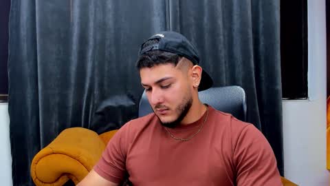 Snapshot of jason_shaw_ chatting on December 22, 5:43 pm Jasson Shaw online show from December 22, 5:43 pm