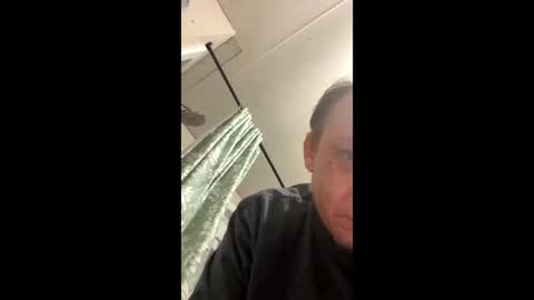 Snapshot of jasoncourville60 chatting on May 23, 12:53 pm jasoncourville60 online show from May 23, 12:53 pm