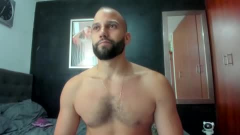 Snapshot of jasonmartiinez chatting on January 29, 4:08 pm online show from January 29, 4:08 pm