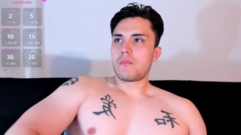 Snapshot of jasonxd98 chatting on November 20, 2:06 pm Jason online show from November 20, 2:06 pm