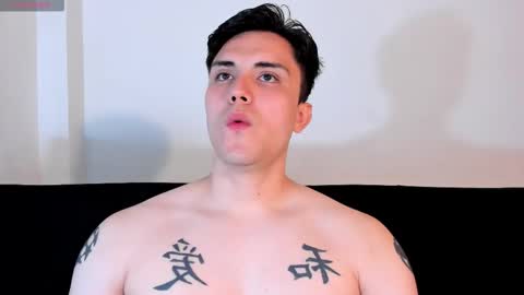 Snapshot of jasonxd98 chatting on November 21, 2:21 am Jason online show from November 21, 2:21 am