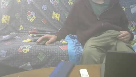 Snapshot of jasper_0_e23cm chatting on October 15, 4:07 pm jasper 0 e23cm online show from October 15, 4:07 pm