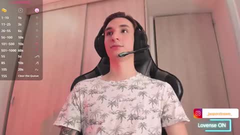 Snapshot of jasper__thompson chatting on October 30, 8:27 am jasper__thompson online show from October 30, 8:27 am