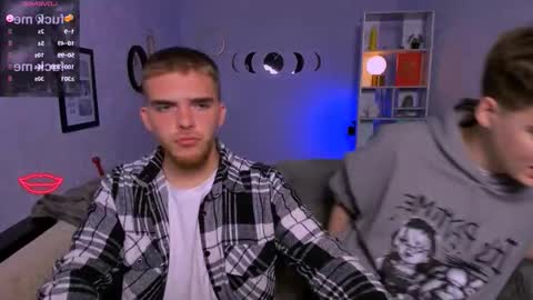 Snapshot of jasper_deeper chatting on October 17, 8:00 pm jasper_deeper online show from October 17, 8:00 pm