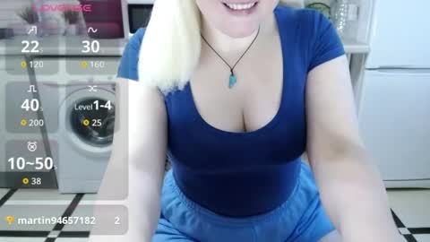 jassicaonline online show from April 15, 4:52 am