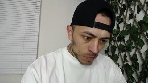 JKing  online show from January 9, 2:11 am