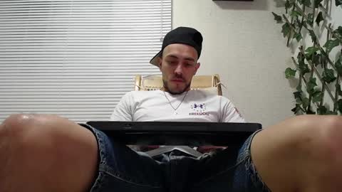 JKing  online show from February 21, 1:44 am