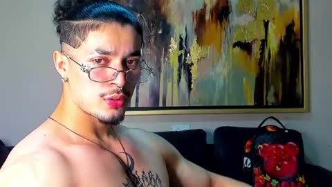 Snapshot of jasson_rodriguez69 chatting on June 18, 4:24 am Lil Dark online show from June 18, 4:24 am