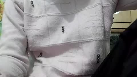 jasspreettt online show from December 6, 3:08 am