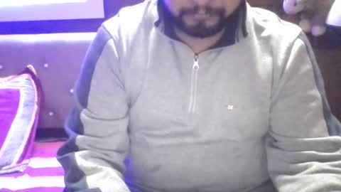 Snapshot of jassthebull chatting on February 18, 5:03 am Jass online show from February 18, 5:03 am