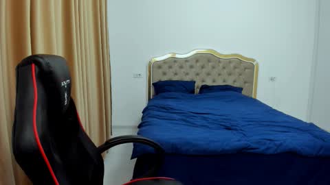  Javi  online show from September 13, 4:51 pm