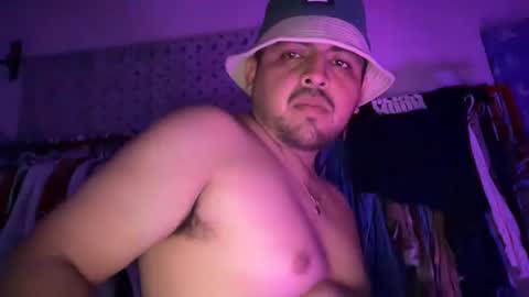 javiermichi online show from October 7, 5:15 am