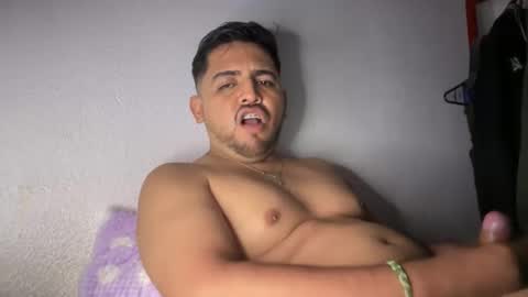 javiermichi online show from December 18, 7:03 am