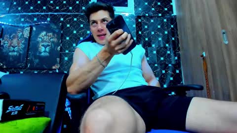 Snapshot of javiersexymann chatting on September 9, 2:11 am Javier online show from September 9, 2:11 am