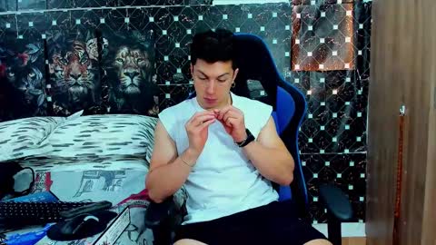 Javier online show from March 3, 6:47 pm