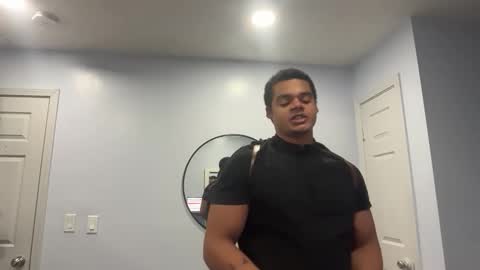 Snapshot of javiricorich chatting on October 22, 12:11 am javiSdick online show from October 22, 12:11 am