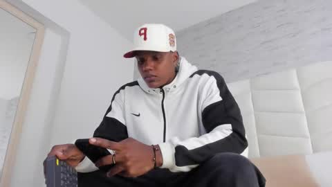 jax black online show from December 15, 7:29 pm