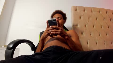 jax_maliq online show from October 29, 12:24 am