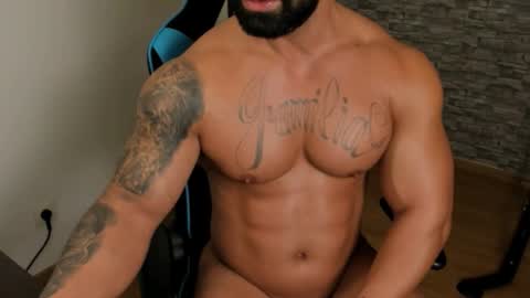 JaxonHunk online show from February 25, 9:35 pm