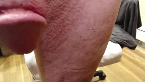 jay2057 online show from May 14, 3:57 am