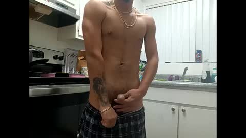 j2solid online show from February 7, 1:22 pm