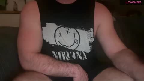 Snapshot of jay87151 chatting on May 5, 8:39 pm NomadicJay online show from May 5, 8:39 pm