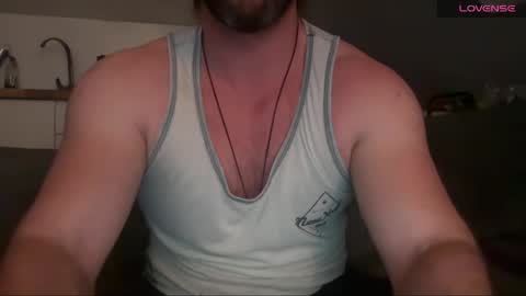 Snapshot of jay87151 chatting on May 7, 9:31 pm NomadicJay online show from May 7, 9:31 pm