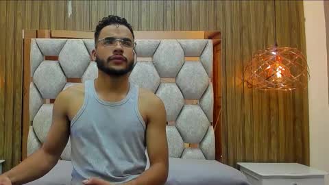 Jay Rock online show from November 24, 3:28 am