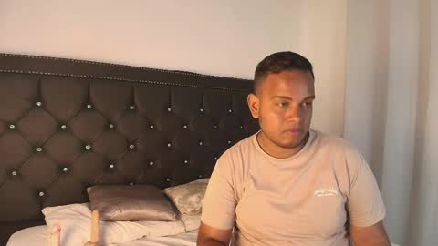 Jay Dusk online show from April 6, 2:31 am