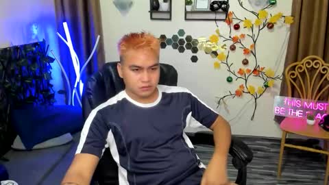 JL online show from December 18, 12:44 pm