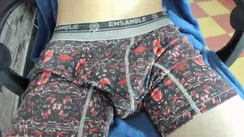 JAY ORANGE online show from April 7, 8:31 pm