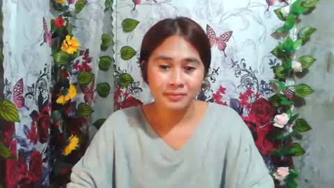 Snapshot of jayca20880 chatting on July 22, 2:42 pm JAYCA online show from July 22, 2:42 pm