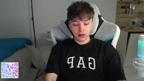 Jayce online show from February 9, 5:44 am