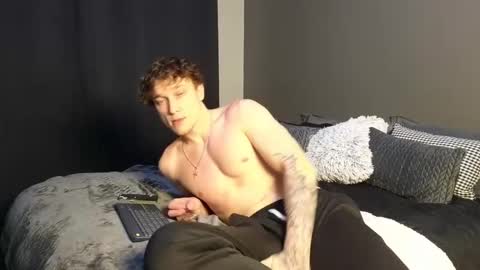 Snapshot of jaycex_69 chatting on December 10, 6:06 pm THE HOUSE online show from December 10, 6:06 pm