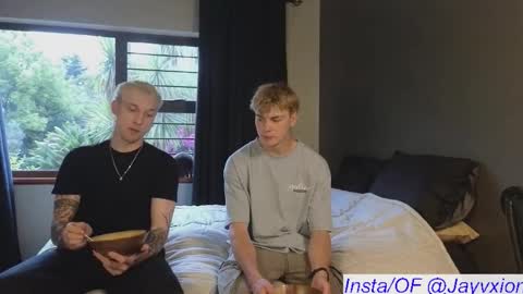 Snapshot of jaycex_69 chatting on November 7, 1:55 pm THE HOUSE online show from November 7, 1:55 pm