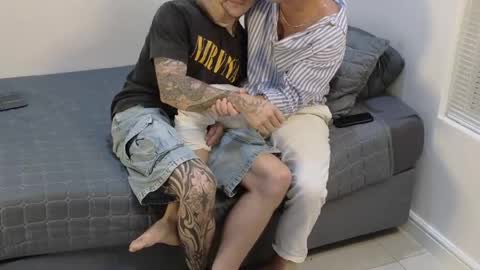 THE HOUSE online show from April 3, 4:49 pm