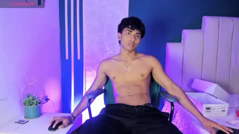 Snapshot of jaycobblack1 chatting on October 12, 12:15 pm jaycobblack1 online show from October 12, 12:15 pm