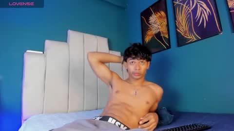 Snapshot of jaycobblack1 chatting on October 19, 12:17 pm jaycobblack1 online show from October 19, 12:17 pm