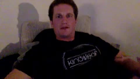 Snapshot of jaycup1989 chatting on December 14, 1:50 am jaycup1989 online show from December 14, 1:50 am