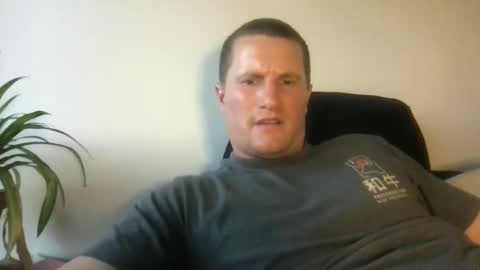 jaycup1989 online show from April 22, 12:35 am